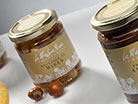 Walnuts with honey - Hazelnuts with honey - Three nuts with honey - Peaches with amaretti cookies and cocoa